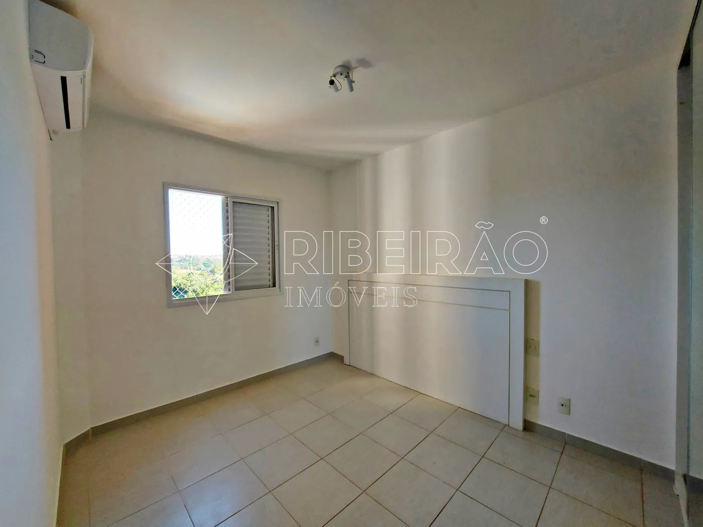 Alugar Apartamento / Padrão em Ribeirão Preto R$ 2.000,00 - Foto 4