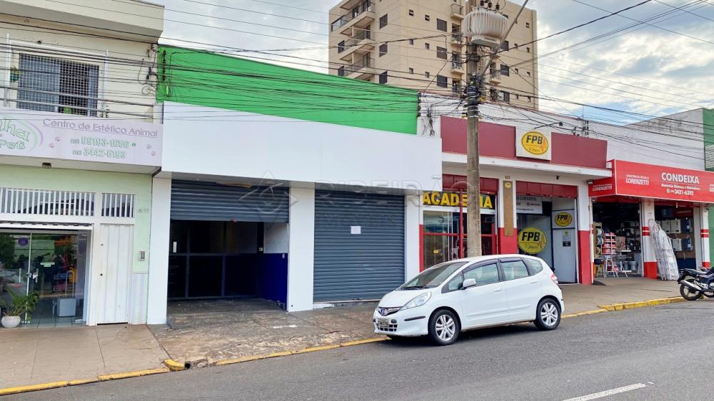 Alugar Comercial / Salão em Ribeirão Preto R$ 4.400,00 - Foto 1