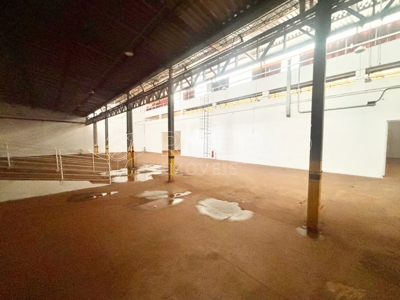 Alugar Comercial / Galpão em Ribeirão Preto R$ 58.000,00 - Foto 14