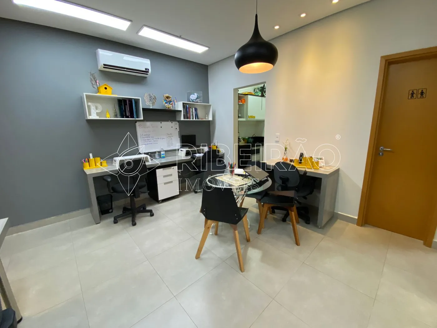 Alugar Comercial / Sala em Ribeirão Preto R$ 2.250,00 - Foto 4