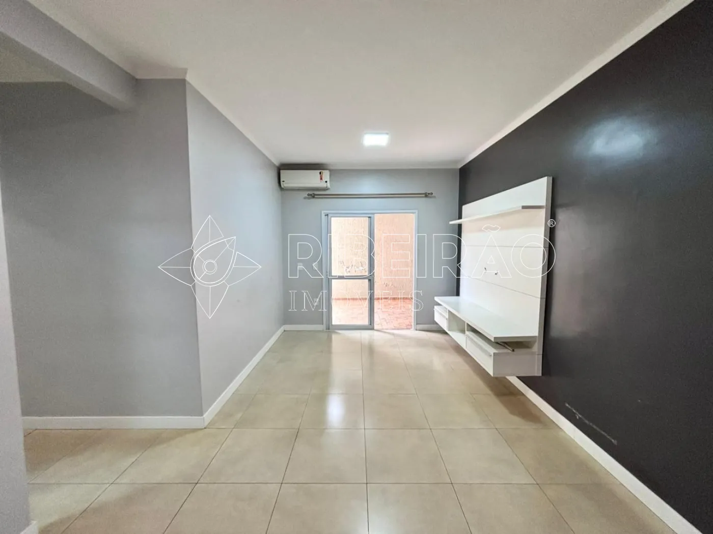 Alugar Apartamento / Padrão em Ribeirão Preto R$ 2.200,00 - Foto 1