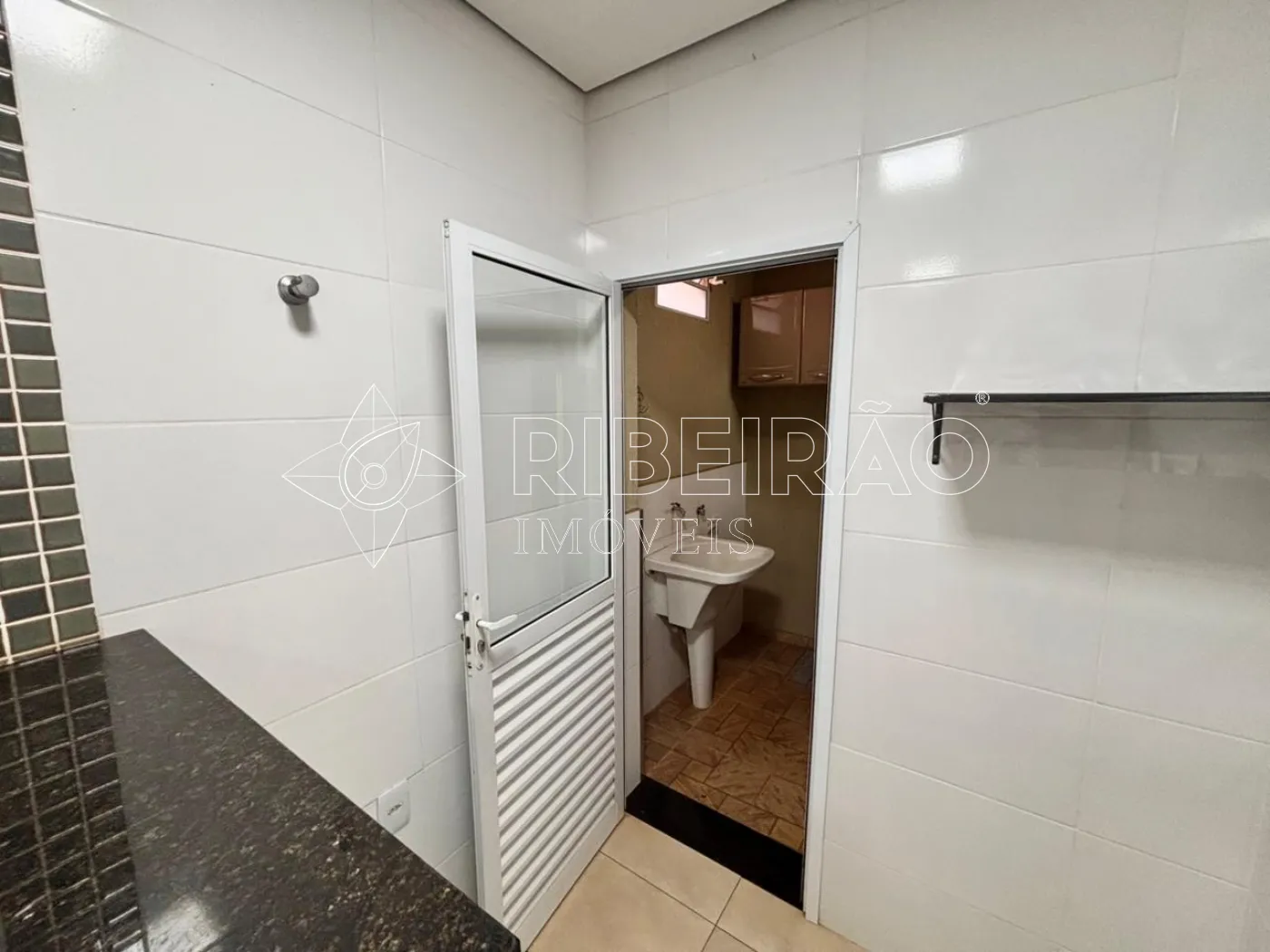 Alugar Apartamento / Padrão em Ribeirão Preto R$ 2.200,00 - Foto 7
