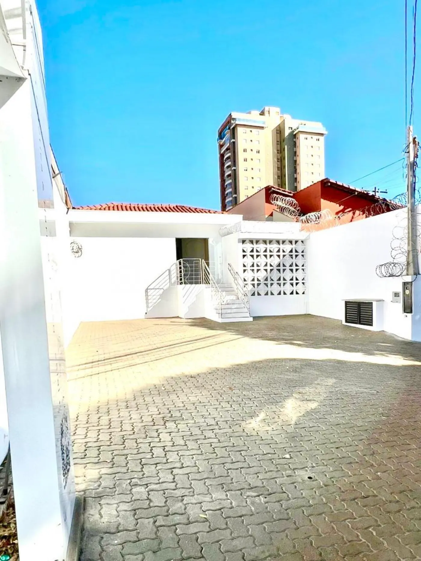 Alugar Casa / Comercial em Ribeirão Preto R$ 6.500,00 - Foto 1
