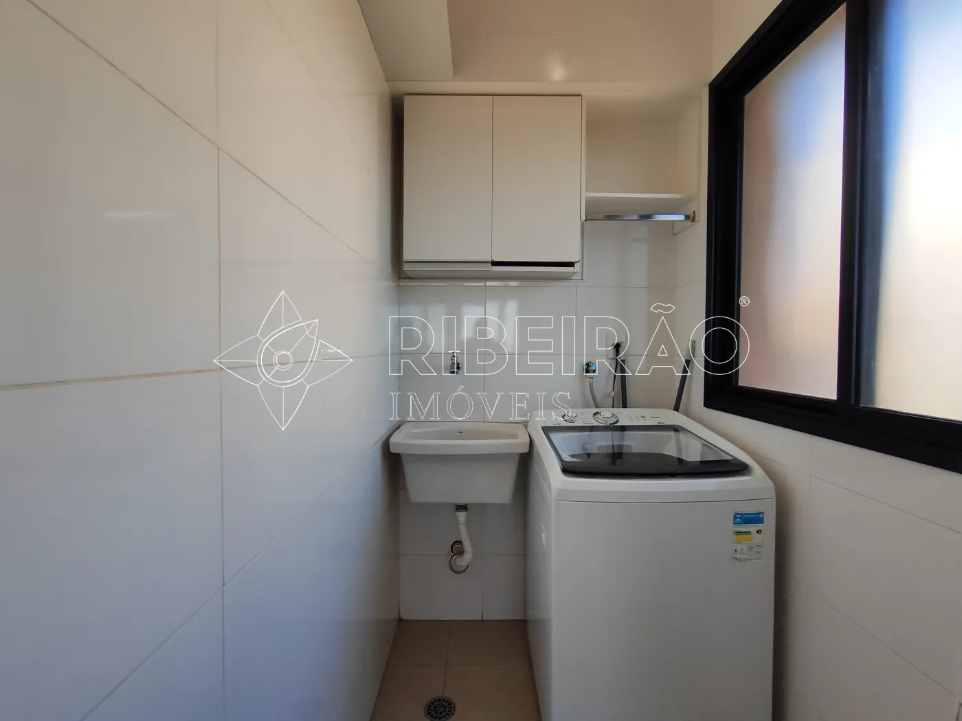 Alugar Apartamento / Padrão em Ribeirão Preto R$ 2.300,00 - Foto 8