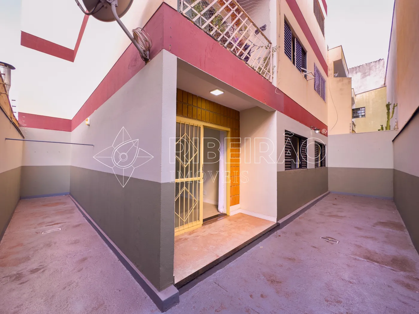 Comprar Apartamento / Padrão em Ribeirão Preto R$ 320.000,00 - Foto 4