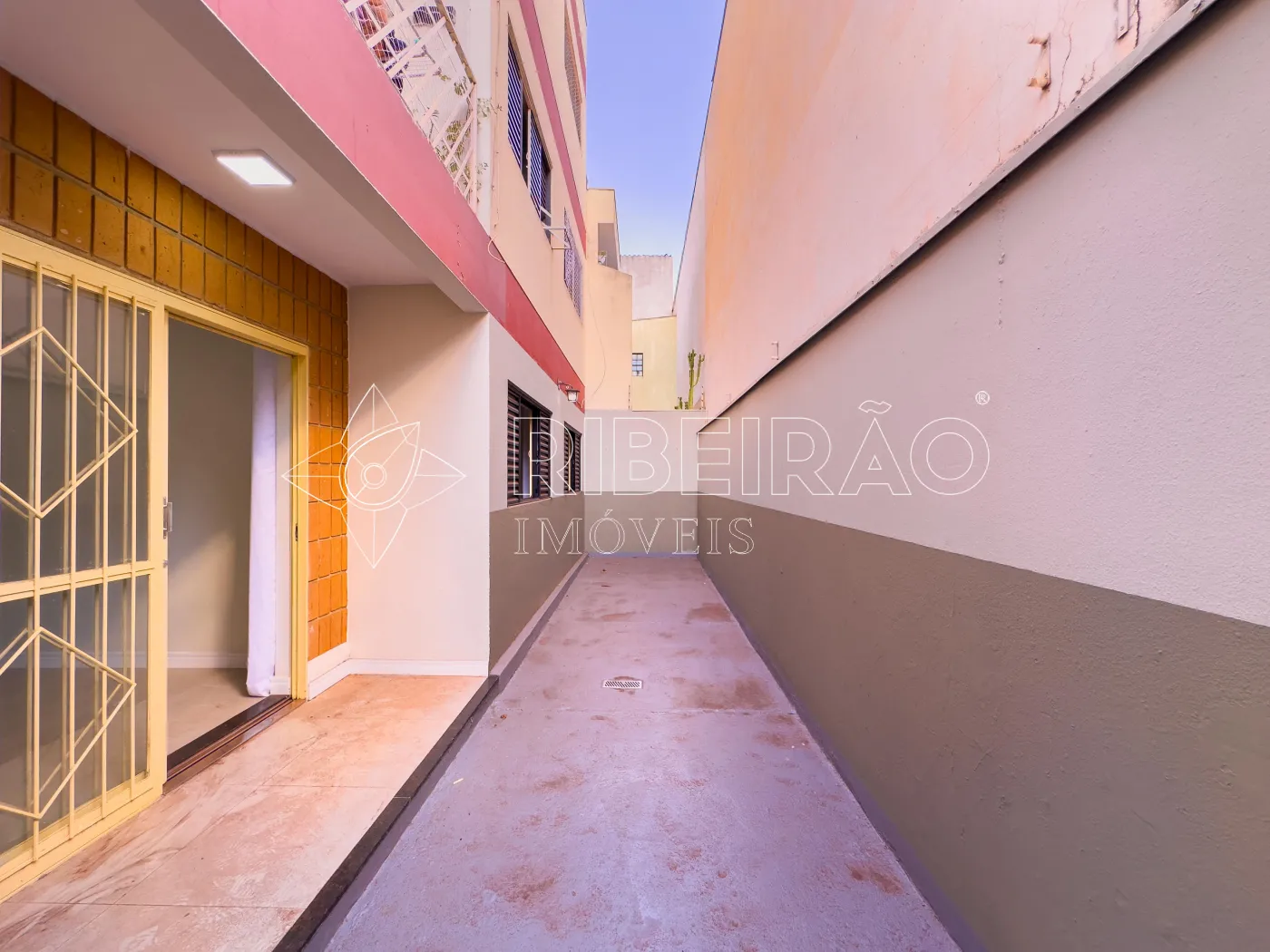 Comprar Apartamento / Padrão em Ribeirão Preto R$ 320.000,00 - Foto 5