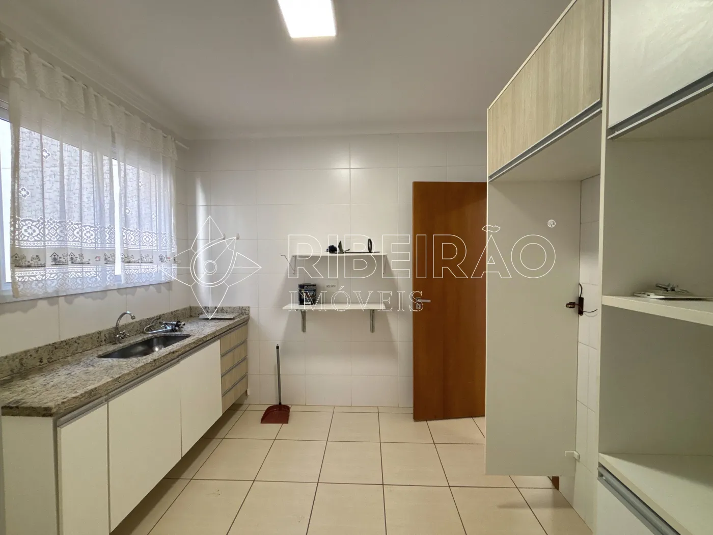 Alugar Apartamento / Padrão em Ribeirão Preto R$ 2.900,00 - Foto 17