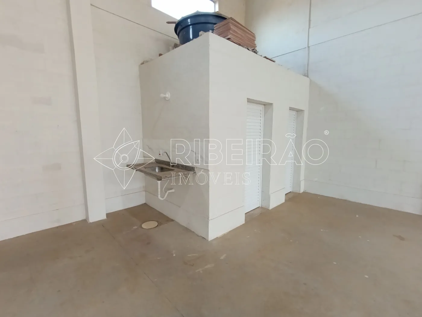 Alugar Comercial / Salão em Ribeirão Preto R$ 2.800,00 - Foto 4