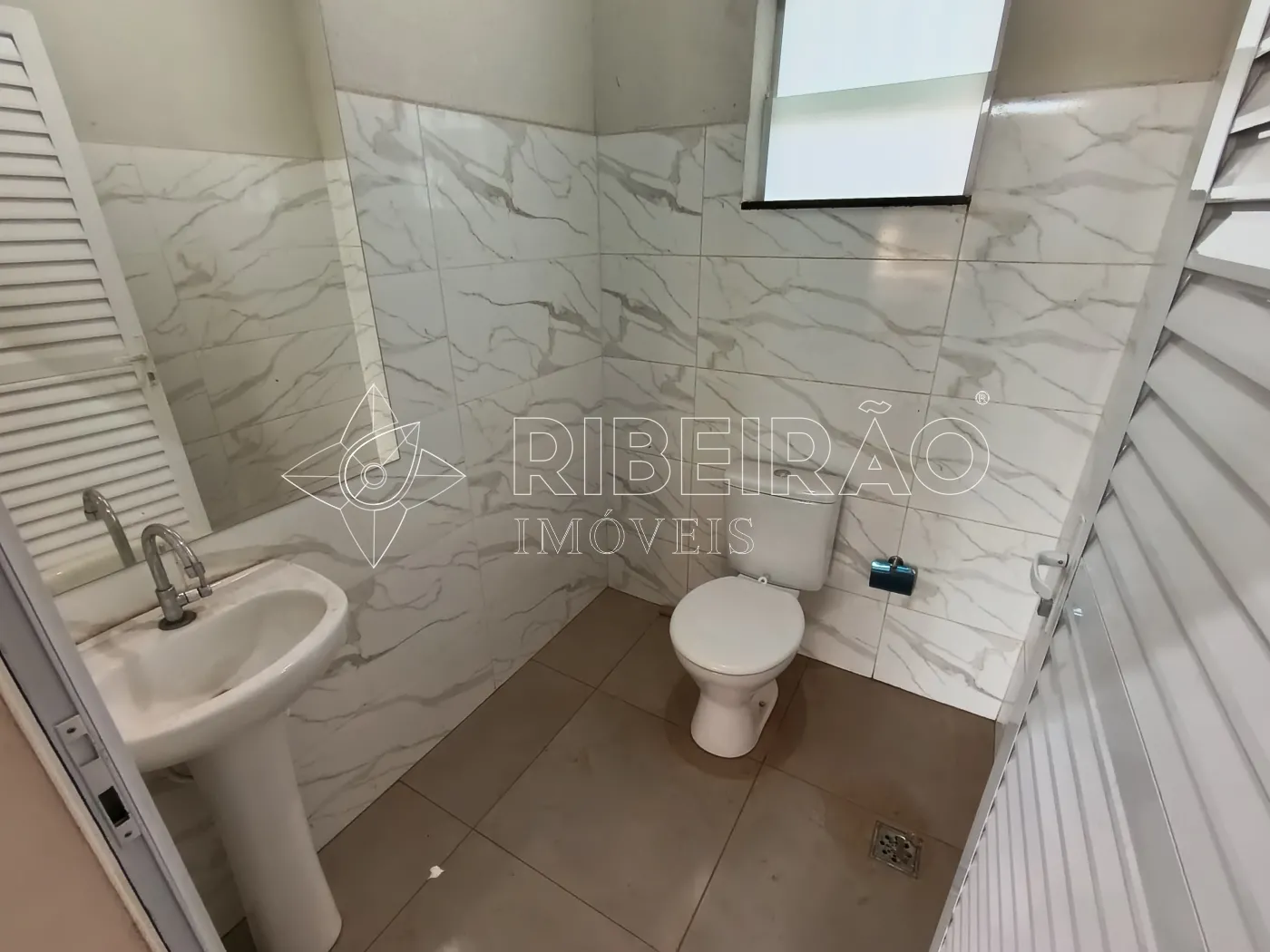 Alugar Comercial / Salão em Ribeirão Preto R$ 2.800,00 - Foto 7