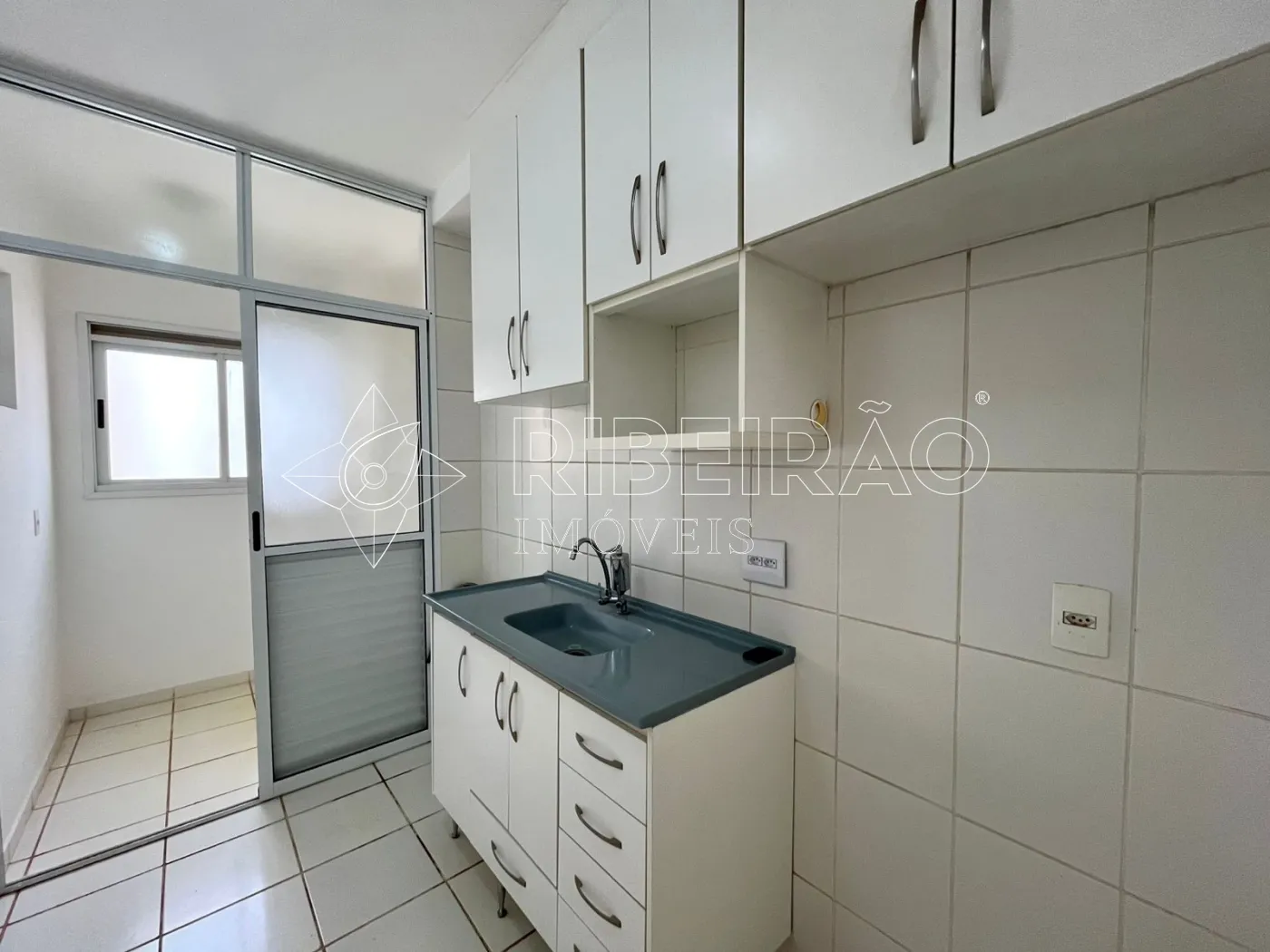 Alugar Apartamento / Padrão em Ribeirão Preto R$ 1.800,00 - Foto 14