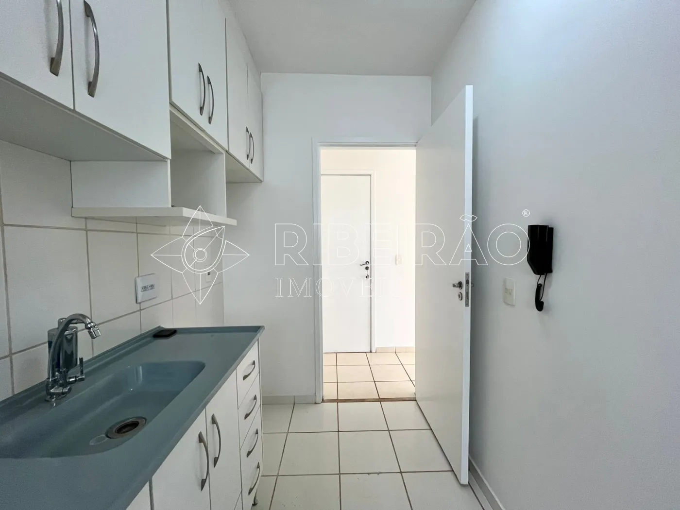 Alugar Apartamento / Padrão em Ribeirão Preto R$ 1.800,00 - Foto 16