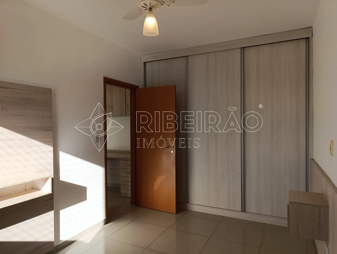 Alugar Apartamento / Padrão em Ribeirão Preto R$ 1.300,00 - Foto 7