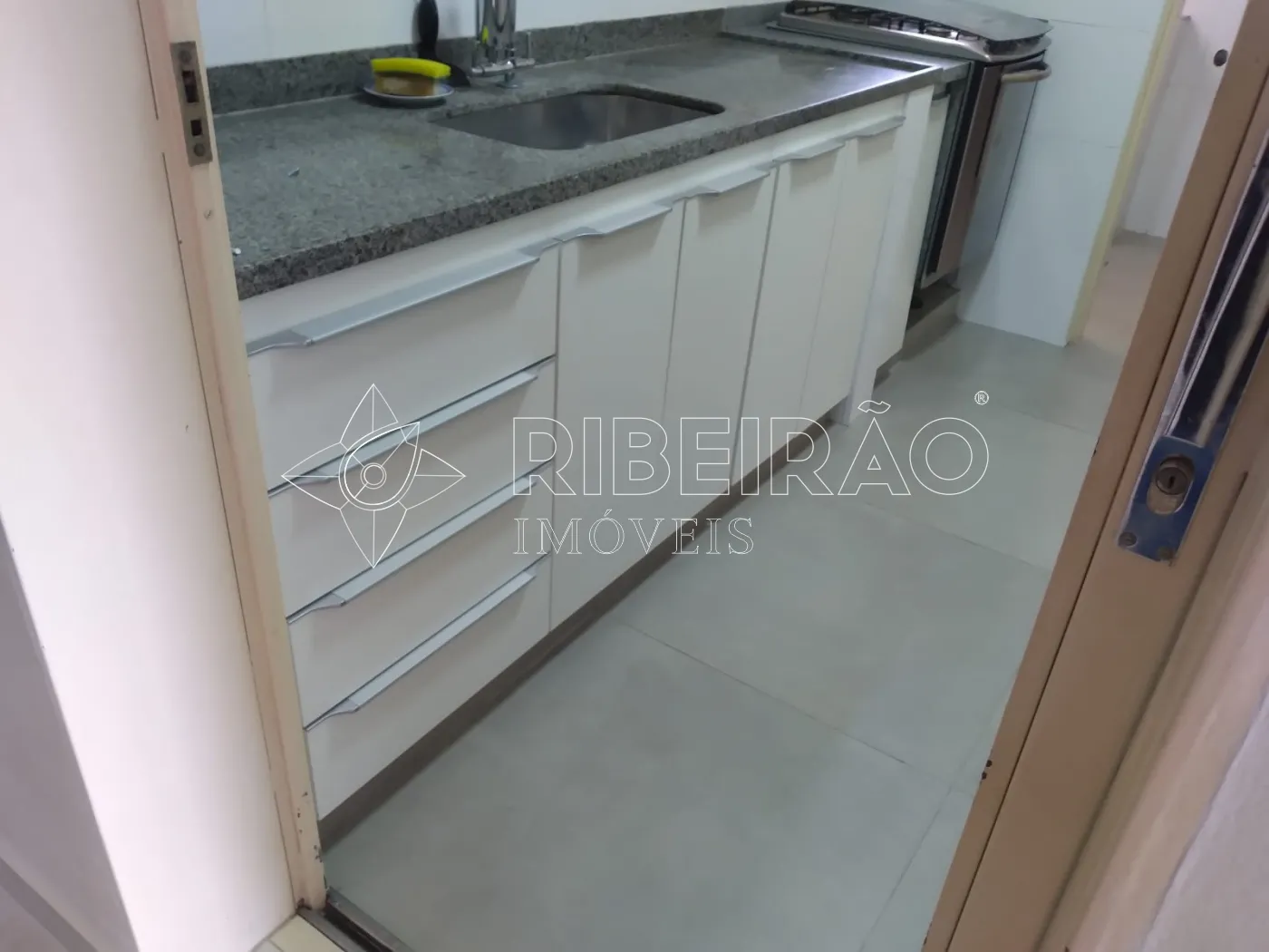 Alugar Apartamento / Padrão em Ribeirão Preto R$ 1.250,00 - Foto 24