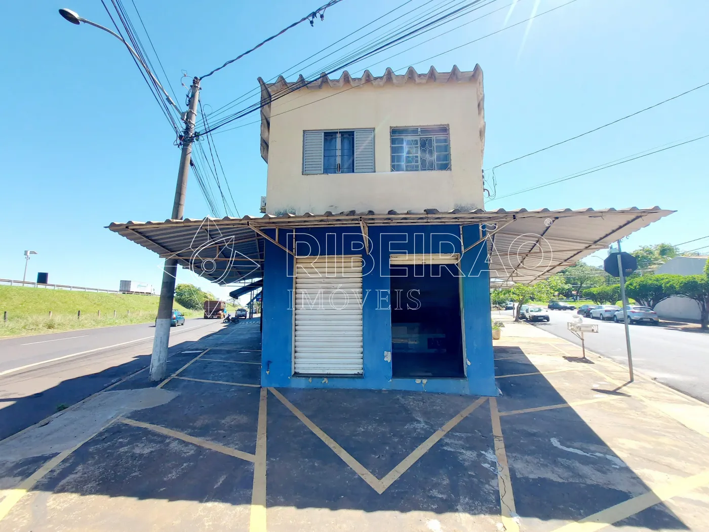 Alugar Comercial / Salão em Ribeirão Preto R$ 4.000,00 - Foto 1