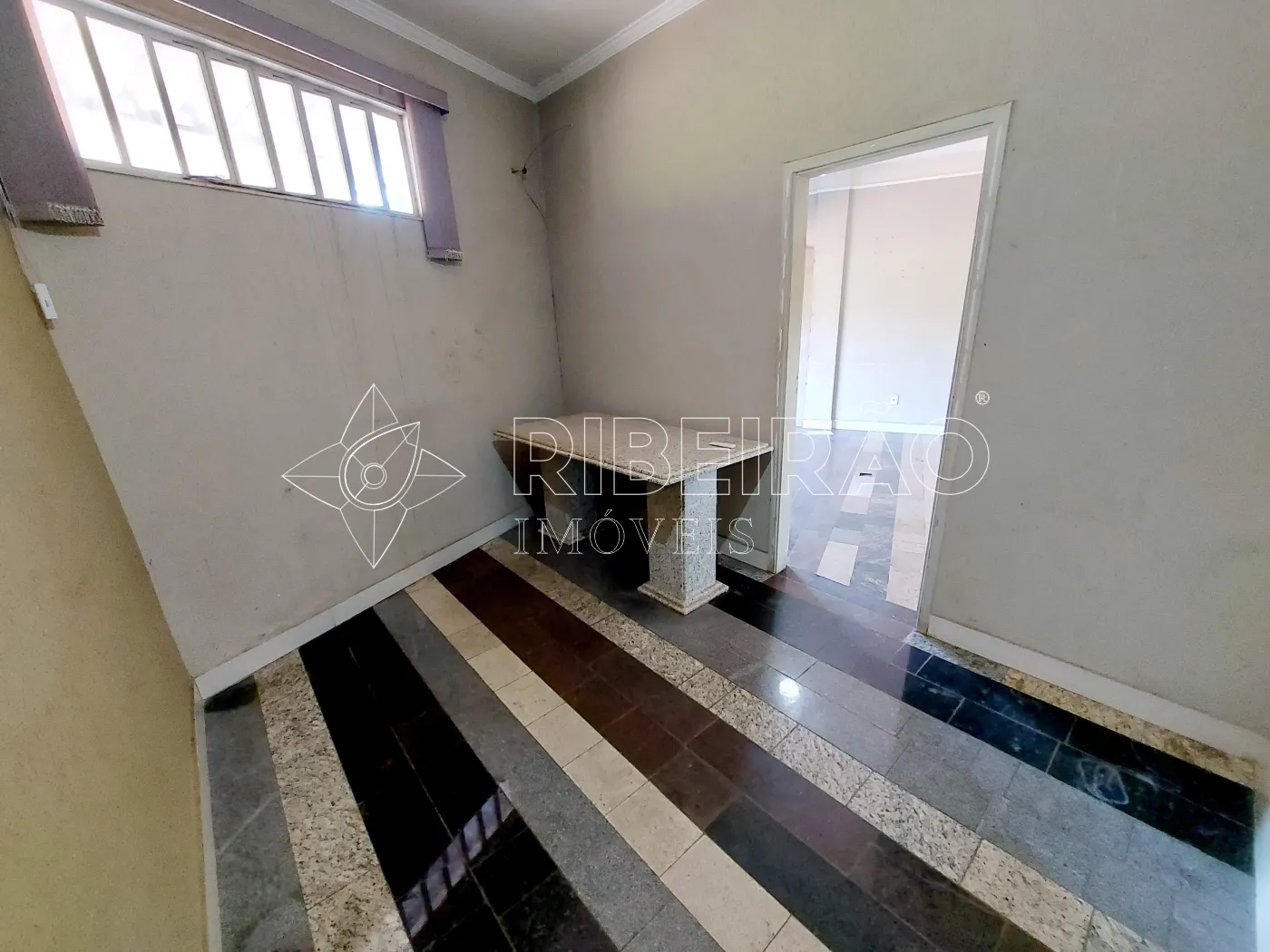 Alugar Comercial / Salão em Ribeirão Preto R$ 4.000,00 - Foto 16