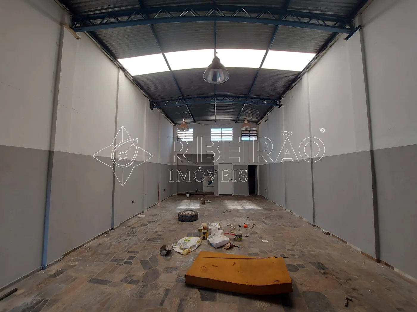 Alugar Comercial / Salão em Ribeirão Preto R$ 4.000,00 - Foto 3