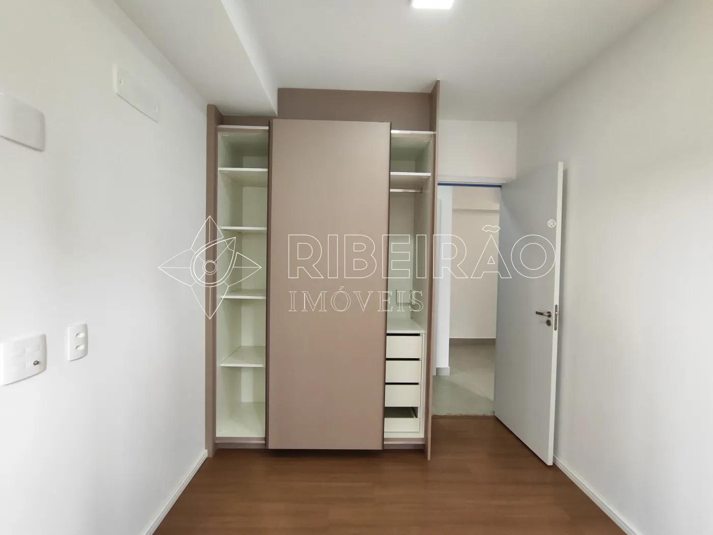 Alugar Apartamento / Padrão em Ribeirão Preto R$ 4.300,00 - Foto 11