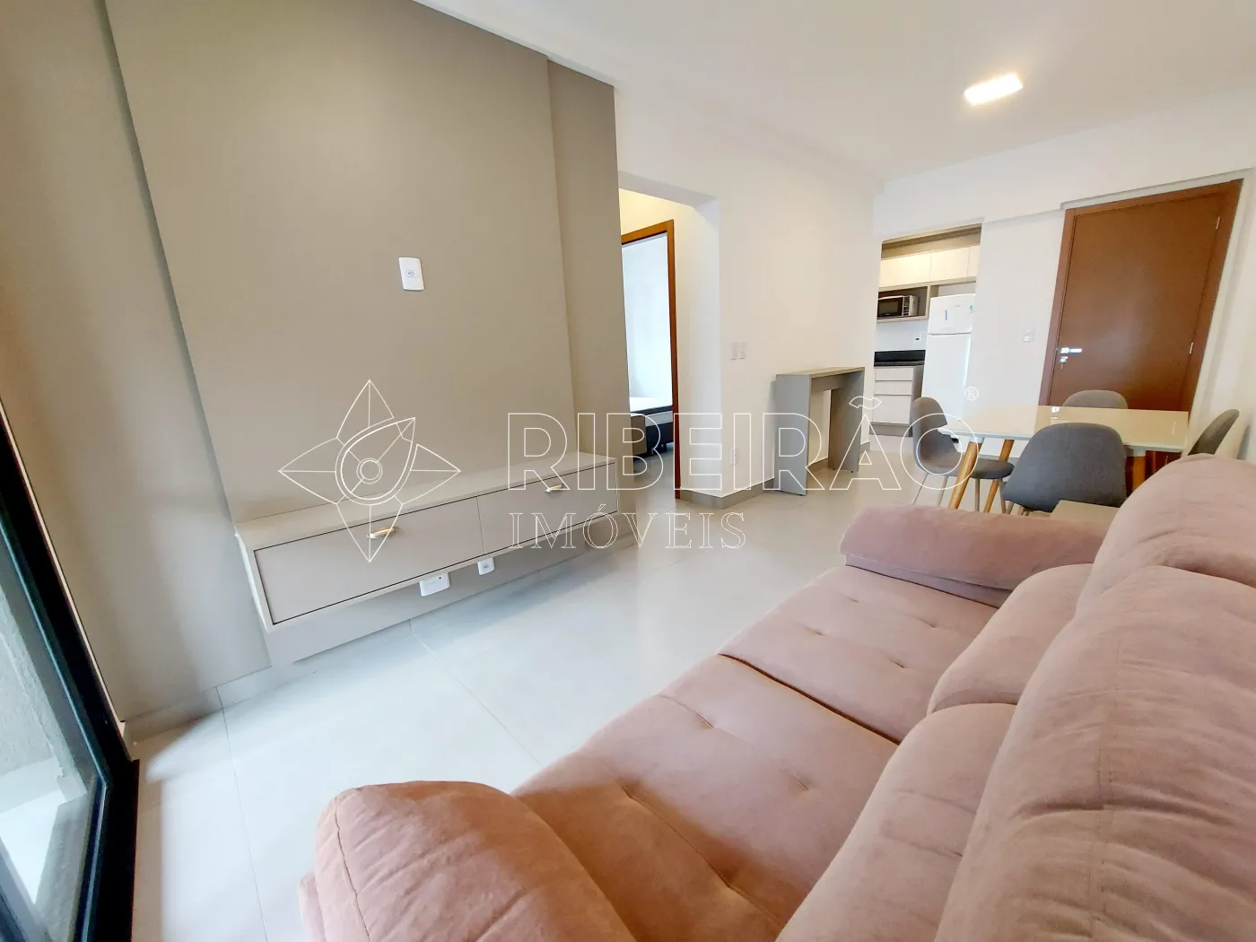 Alugar Apartamento / Padrão em Ribeirão Preto R$ 3.950,00 - Foto 3