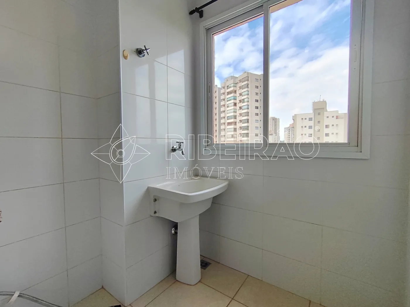 Alugar Apartamento / Padrão em Ribeirão Preto R$ 1.500,00 - Foto 10