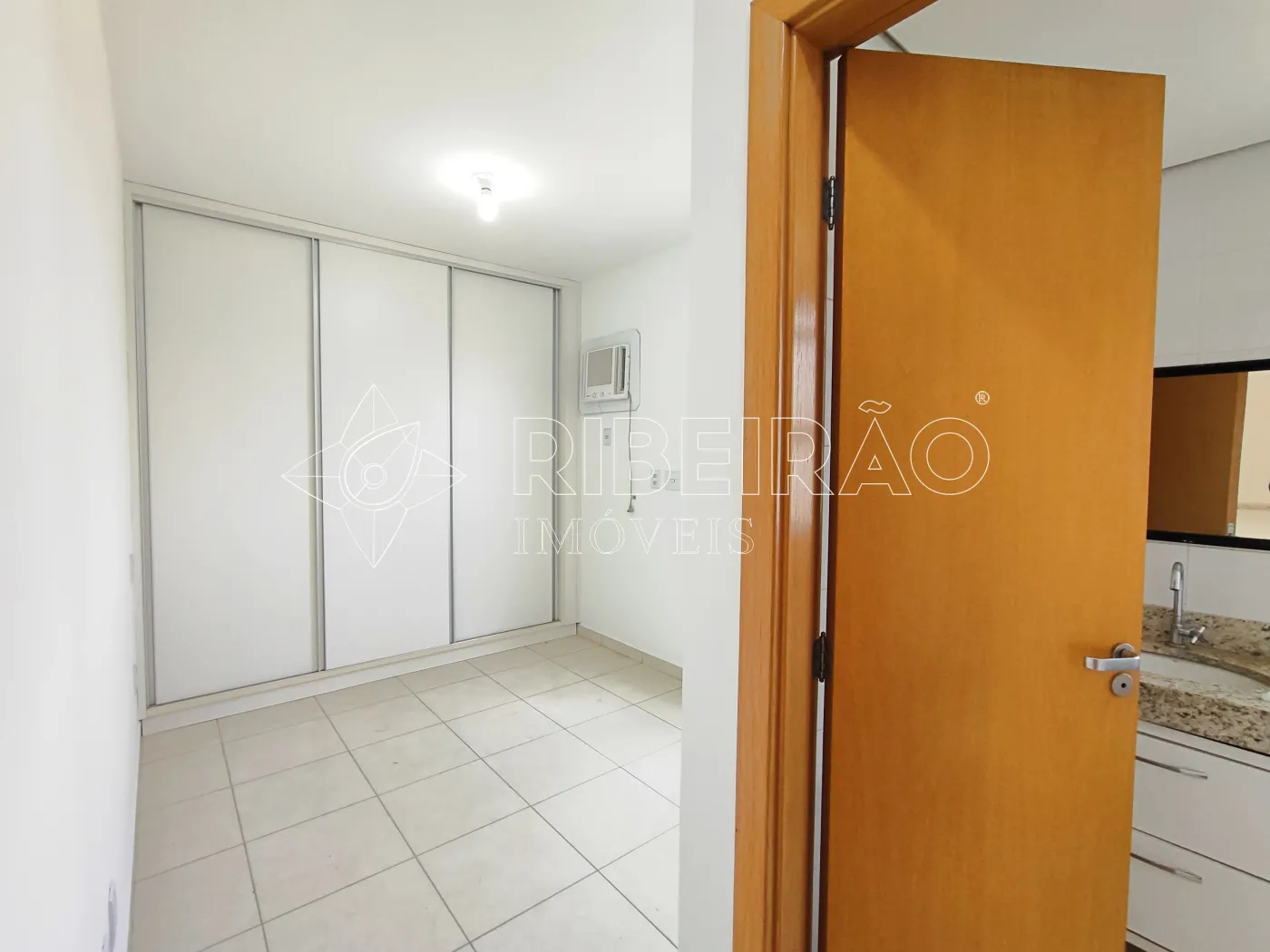 Alugar Apartamento / Padrão em Ribeirão Preto R$ 1.500,00 - Foto 12