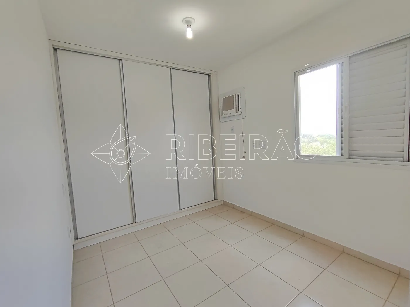 Alugar Apartamento / Padrão em Ribeirão Preto R$ 1.500,00 - Foto 13