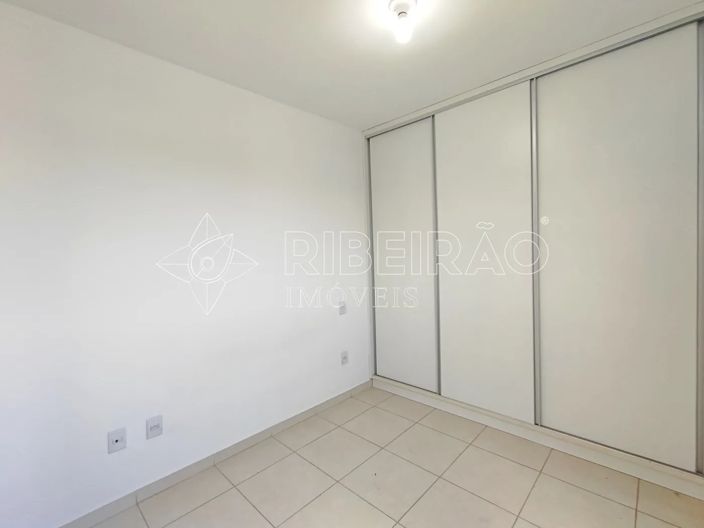 Alugar Apartamento / Padrão em Ribeirão Preto R$ 1.500,00 - Foto 14