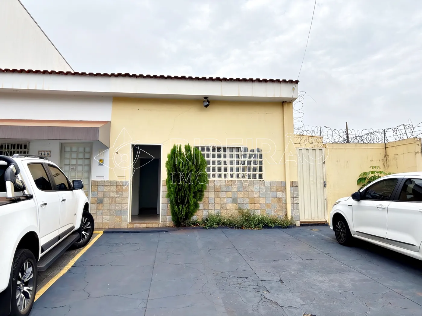 Alugar Comercial / Imóvel Comercial em Ribeirão Preto R$ 2.300,00 - Foto 1