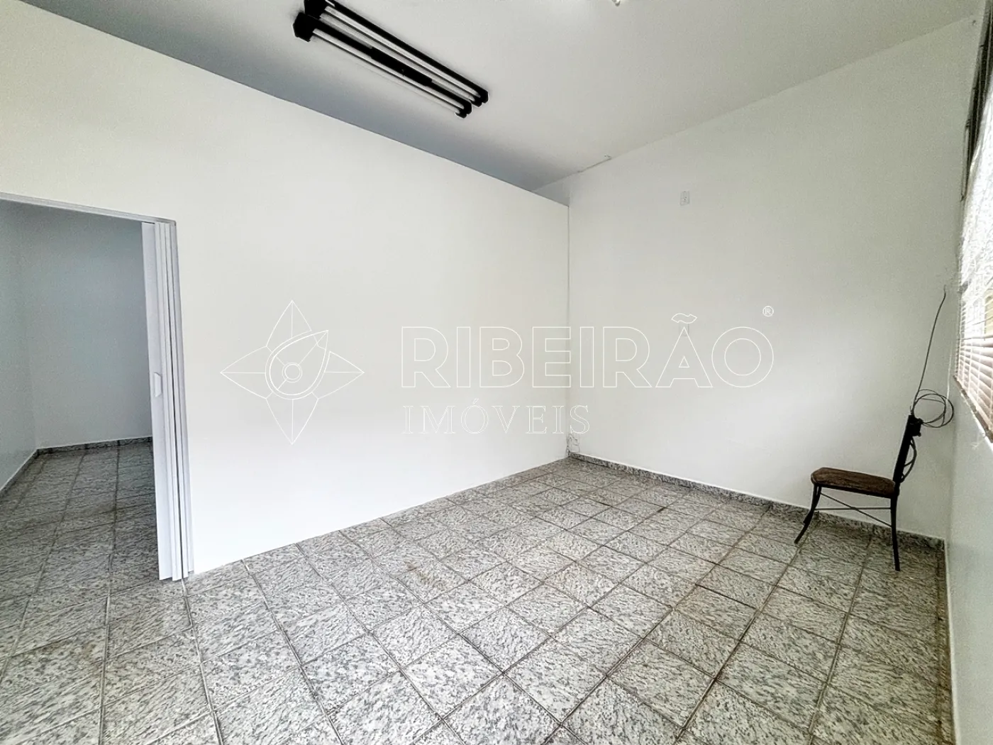 Alugar Comercial / Imóvel Comercial em Ribeirão Preto R$ 2.300,00 - Foto 3
