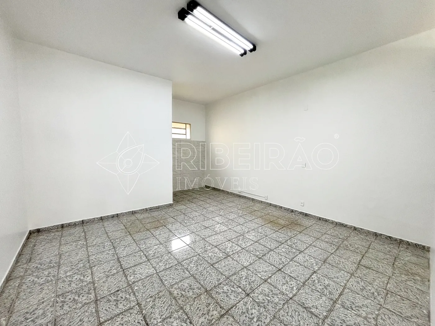 Alugar Comercial / Imóvel Comercial em Ribeirão Preto R$ 2.300,00 - Foto 5