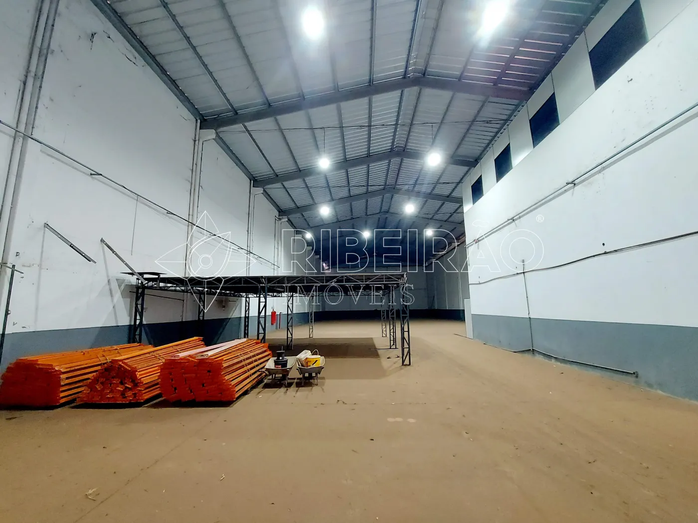 Alugar Comercial / Imóvel Comercial em Ribeirão Preto R$ 32.000,00 - Foto 2