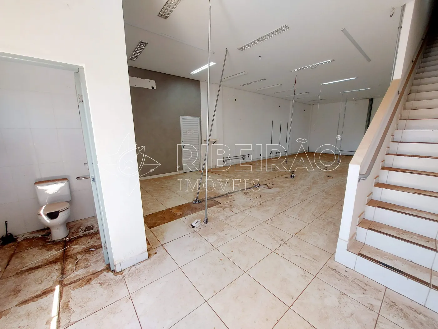 Alugar Comercial / Imóvel Comercial em Ribeirão Preto R$ 32.000,00 - Foto 5