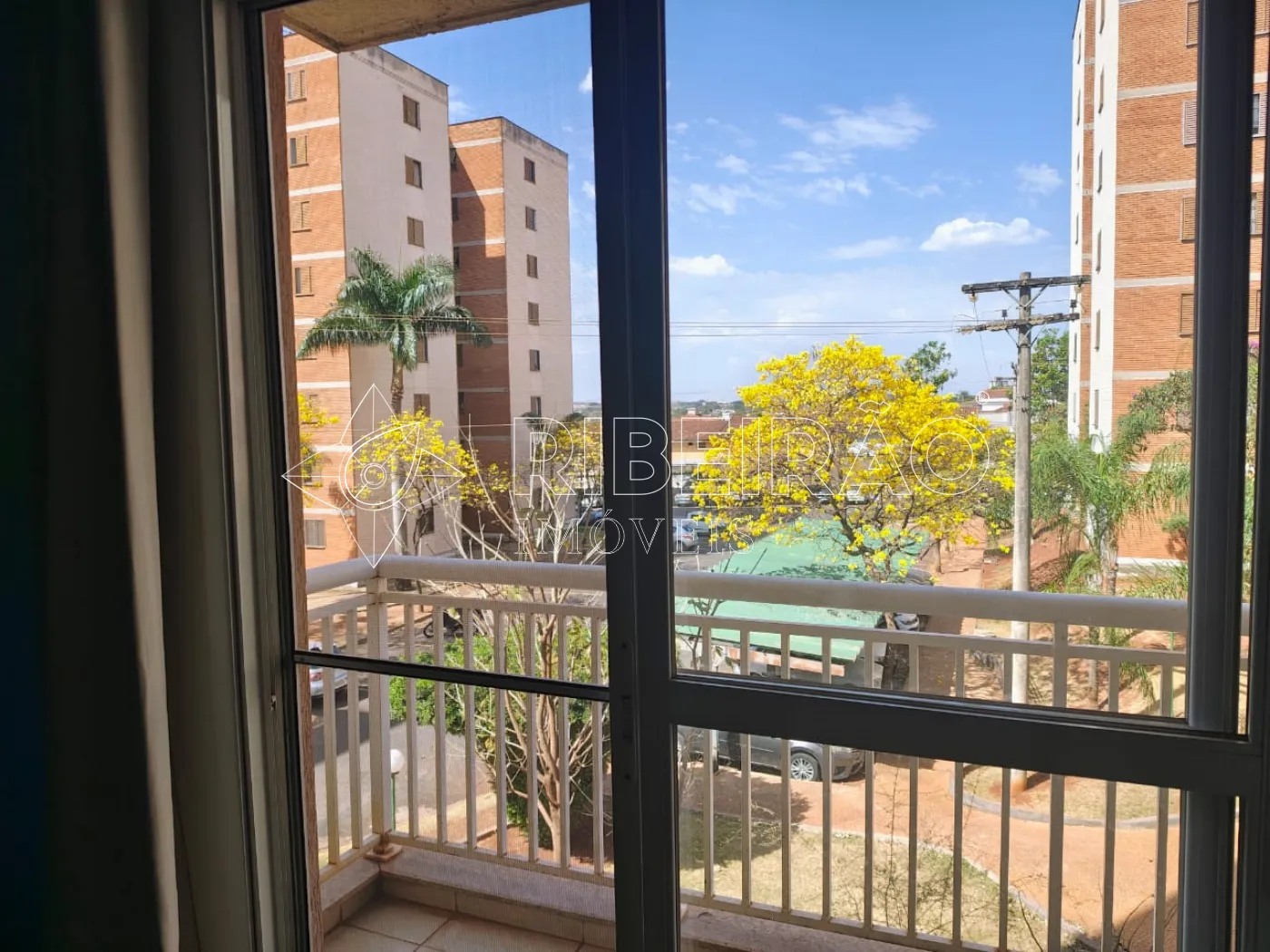 Alugar Apartamento / Padrão em Ribeirão Preto R$ 1.100,00 - Foto 7