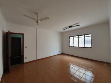 Apartamento para venda com inquilino com 2 dormitórios próximo a Caramuru