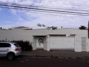 Alugar Casa / Padrão em Ribeirão Preto. apenas R$ 7.000,00