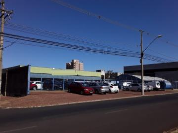 Lote na Av. Presidente Castelo Branco para locação