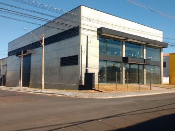 Alugar Comercial / Salão em Ribeirão Preto. apenas R$ 38.000,00