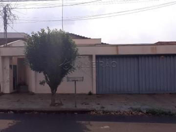 Alugar Casa / Padrão em Ribeirão Preto. apenas R$ 2.800,00