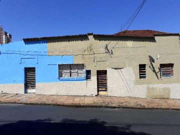 Alugar Casa / Padrão em Ribeirão Preto. apenas R$ 230.000,00