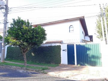 Alugar Casa / Padrão em Ribeirão Preto. apenas R$ 852.000,00