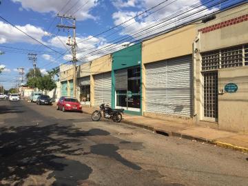 Alugar Comercial / Salão em Ribeirão Preto. apenas R$ 1.200,00