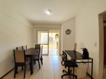 Alugar Apartamento / Padrão em Ribeirão Preto. apenas R$ 1.800,00