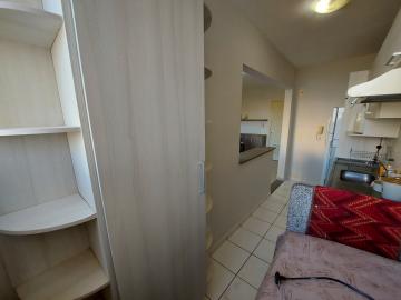 Apartamento no Bairro  Nova Aliança com  2 dormitórios ,armários planejados  sendo 01 suite.