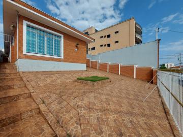 Alugar Casa / Térrea em Ribeirão Preto. apenas R$ 8.000,00