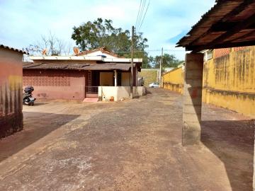 imagem 4 - Chácara na Av. Bandeirantes com 2.700m² de área útil, com 02 casas, quintal, piscina. imagem 4 - Chácara na Av. Bandeirantes com 2.700m² de área útil, com 02 casas, quintal, piscina.