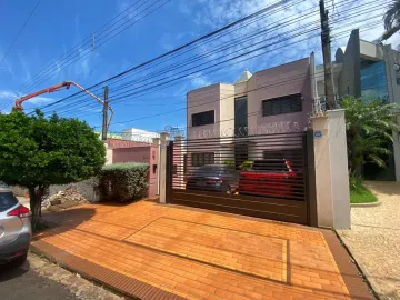 Casa comercial para venda e locação, 1 suíte, 6 salas, 2 vagas de garagem no Jardim Califória.