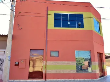 Sobrado comercial de esquina  no Bairro Vila Tibério com 172,00 de construção  salão comercial e escritório.