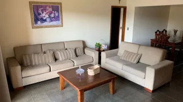 Apartamento em excelente estado de conservação à venda 3 dormitórios sendo 2 suítes, 2 apartamentos por andar no Centro