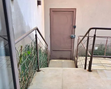 imagem 2 - Casa térrea  comercial  no Bairro Vila Seixas com 04 salas sendo 01 com banheiro privativo, wc feminino e masculino. imagem 2 - Casa térrea  comercial  no Bairro Vila Seixas com 04 salas sendo 01 com banheiro privativo, wc feminino e masculino.