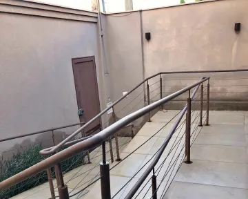 imagem 3 - Casa térrea  comercial  no Bairro Vila Seixas com 04 salas sendo 01 com banheiro privativo, wc feminino e masculino. imagem 3 - Casa térrea  comercial  no Bairro Vila Seixas com 04 salas sendo 01 com banheiro privativo, wc feminino e masculino.