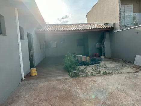Alugar Casa / Padrão em Ribeirão Preto. apenas R$ 468.000,00